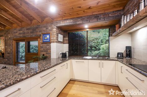 Property photo of 102A Grove Road Lesmurdie WA 6076