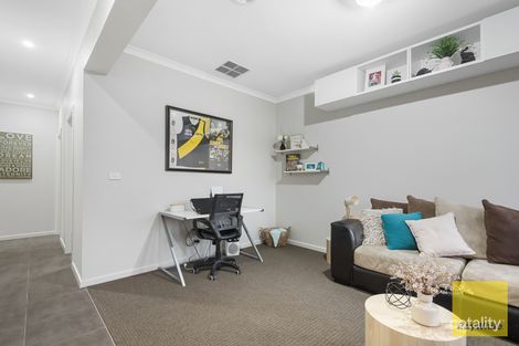 Property photo of 10 Slayton Road Truganina VIC 3029
