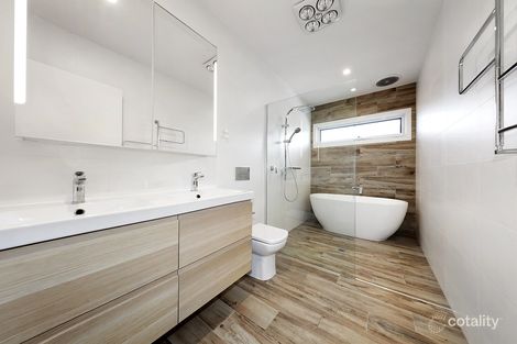 Property photo of 16 Malua Street Ormond VIC 3204