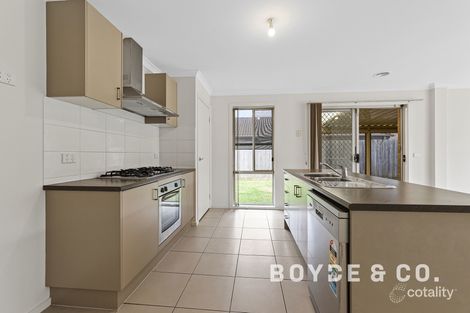 Property photo of 4 Clifford Drive Drouin VIC 3818