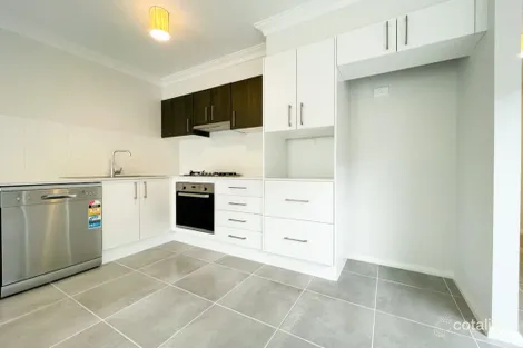 Property photo of 84 Nicholson Parade Spring Farm NSW 2570