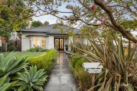 18 Ross St, Surrey Hills, VIC 3127