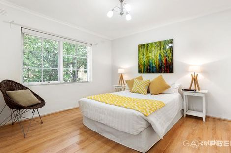 Property photo of 10/125 Kambrook Road Caulfield North VIC 3161