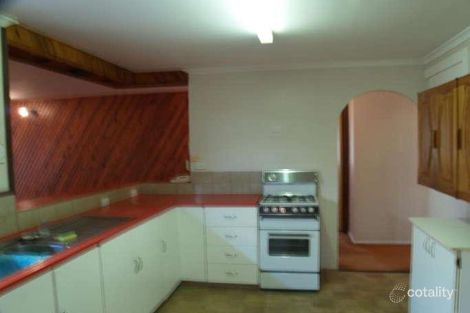 Property photo of 15 Calvin Street Walloon QLD 4306