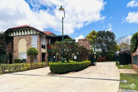 23 Tristan Ct, Benowa, QLD 4217