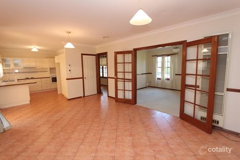 Property photo of 5 Ullathorne Close Windradyne NSW 2795