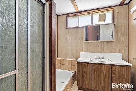 Property photo of 16 Kingsley Court Yarrawonga VIC 3730