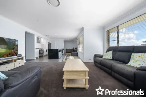 Property photo of 17 Parer Road Abercrombie NSW 2795