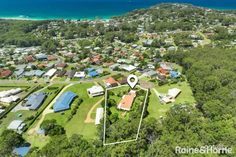 Property photo of 7 Seaspray Street Narrawallee NSW 2539