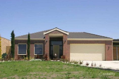 39 Hopetoun Rd, Werribee, VIC 3030