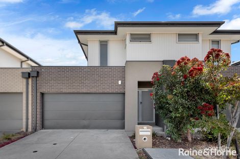 Property photo of 16 Merlin Street Craigieburn VIC 3064