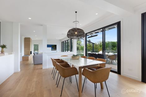Property photo of 17 Rembrandt Drive Middle Cove NSW 2068