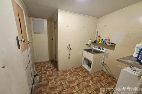 Property photo of 3 Knowles Street Dalby QLD 4405