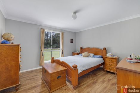 Property photo of 21 Brushbox Crescent Yarravel NSW 2440