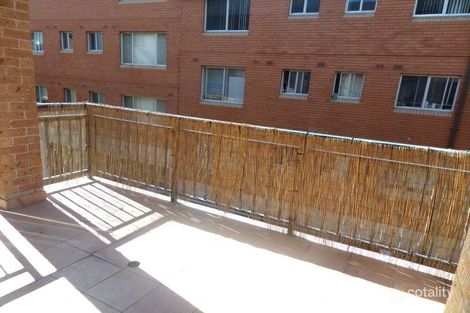 10/160 Sandal Cres, Carramar, NSW 2163
