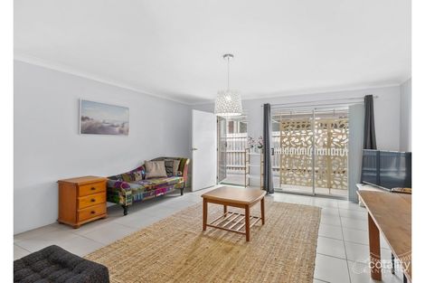 Property photo of 1/83 Baines Street Kangaroo Point QLD 4169