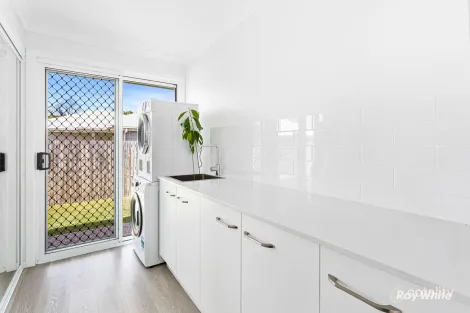 Property photo of 12 Valley Place Hidden Valley QLD 4703
