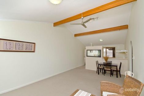 Property photo of 2/3 Daisy Street Elanora QLD 4221