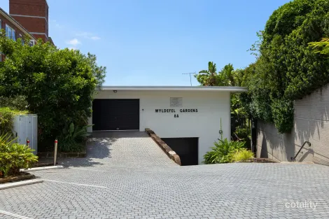 Property photo of 15/8A Wylde Street Potts Point NSW 2011