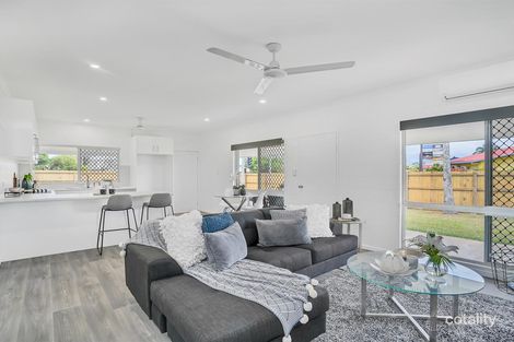 25 Robert Rd, Bentley Park, QLD 4869