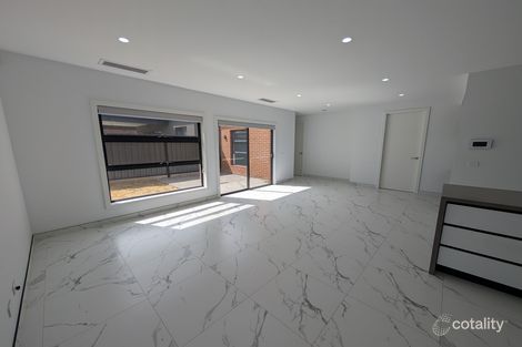 Property photo of 30 Edgedell Avenue Kalkallo VIC 3064