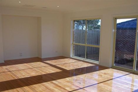 Property photo of 2/11 Basingstoke Road Mitcham VIC 3132