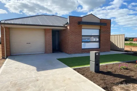 Property photo of 15 Luis Drive Angle Vale SA 5117