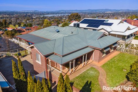 Property photo of 52 Henwood Avenue Kooringal NSW 2650