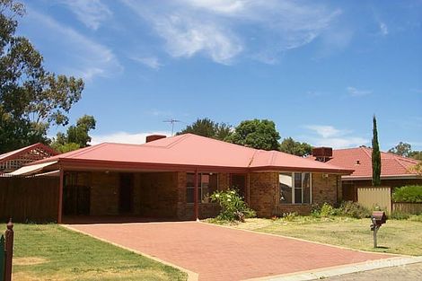 31 Emerald Ct, Maida Vale, WA 6057