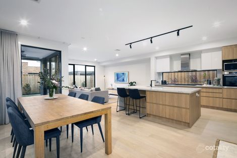 Property photo of 17 Harmony Road Ascot Vale VIC 3032