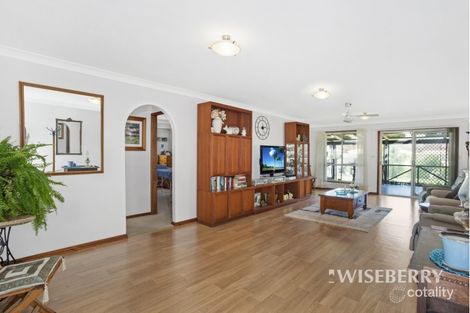 Property photo of 82 Kerry Crescent Berkeley Vale NSW 2261
