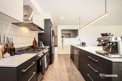 Property photo of 41 Oval Avenue Tarrington VIC 3301