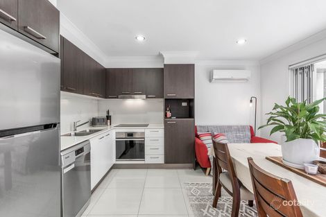 Property photo of 1/15 Fox Street Wynnum QLD 4178