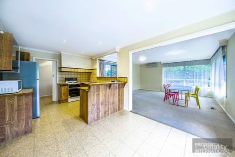 Property photo of 32 Belmont Road Glen Waverley VIC 3150
