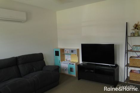 Property photo of 19 Telopea Place Kirkwood QLD 4680