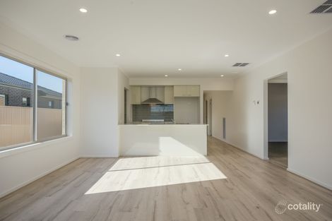 Property photo of 36 Neway Avenue Delacombe VIC 3356