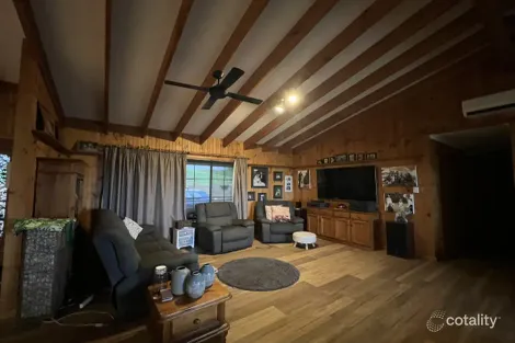 Property photo of 19 Lloyd Place Coondle WA 6566