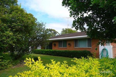 3 Binnacle Ct, Mermaid Waters, QLD 4218