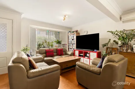 Property photo of 2/7 Bonnie View Street Gymea NSW 2227