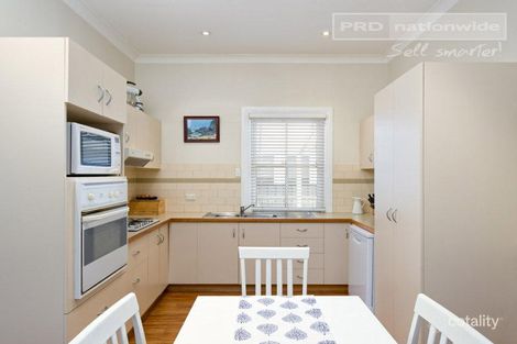 Property photo of 50 Hardy Avenue Wagga Wagga NSW 2650
