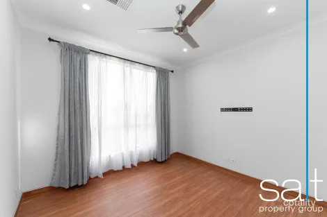 Property photo of 5 Pinewood Avenue Kardinya WA 6163