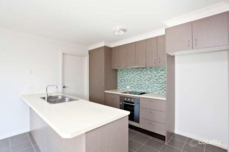 Property photo of 24 Sutherland Way Drouin VIC 3818