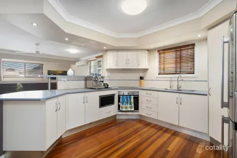 Property photo of 3 Elwing Street Kawana QLD 4701