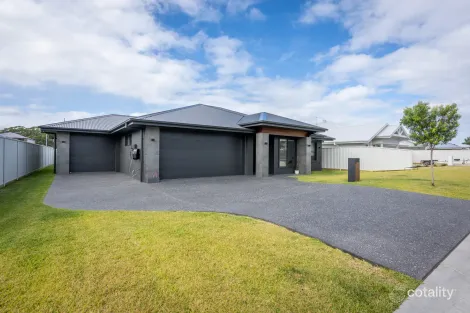 Property photo of 63 Mangrove View Moonee Beach NSW 2450