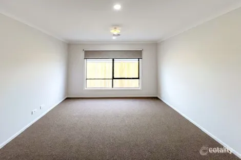 Property photo of 9 Kinross Street Beveridge VIC 3753