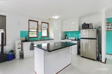 Property photo of 3 Cheryl Street Mannering Park NSW 2259