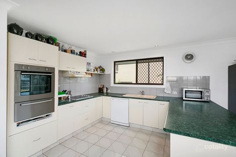 Property photo of 24 Loweana Street Southport QLD 4215