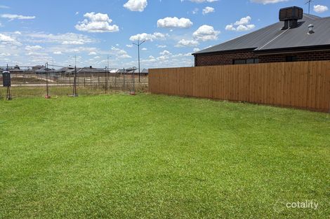 Property photo of 63 Restful Way Rockbank VIC 3335