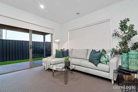 Property photo of 8 Bold Street Craigieburn VIC 3064