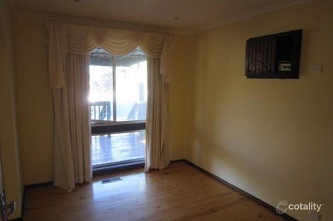 Property photo of 5 Ashley Drive Wanniassa ACT 2903